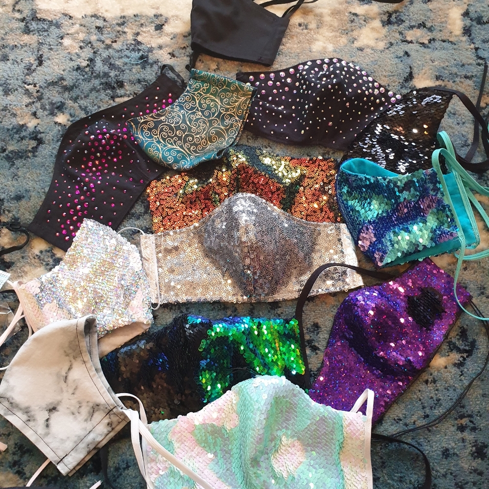 Triple layer color shifting sequin masks